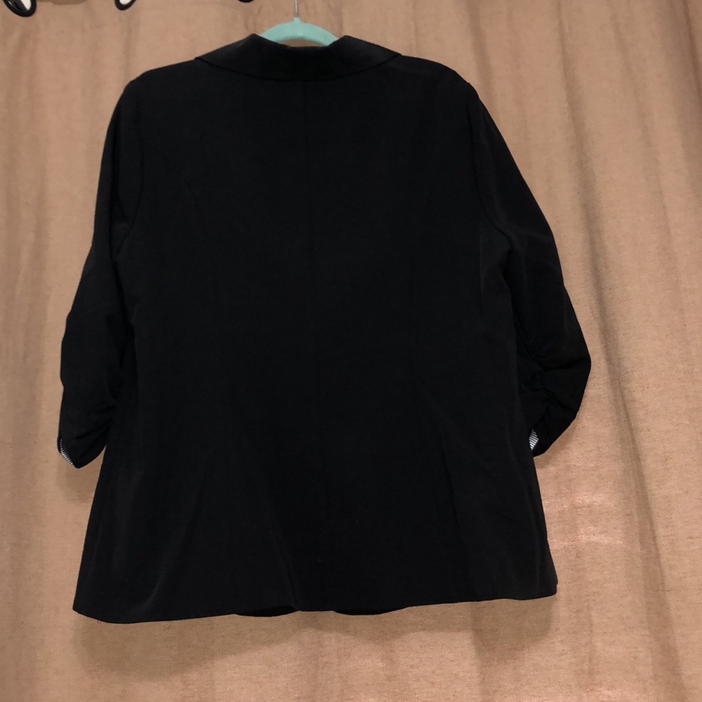 Torrid Black Blazer Size 2 - Picture 5 of 10